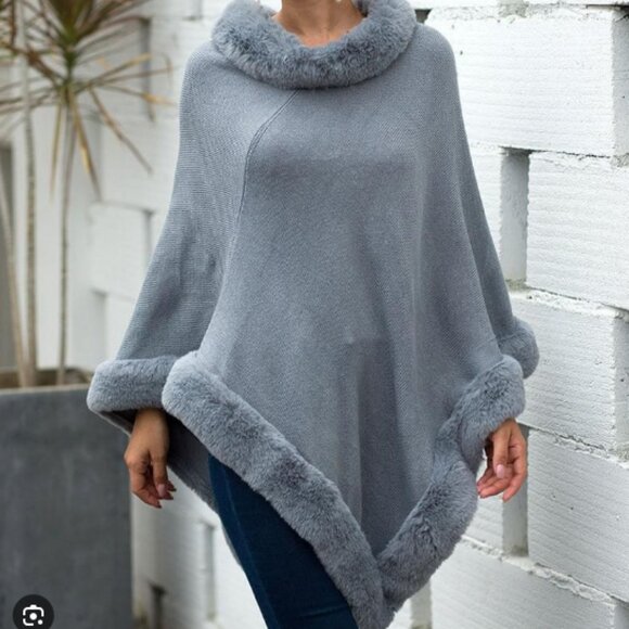 This & That Gray Faux Fur Trim Poncho Cape One Size - Picture 2 of 15